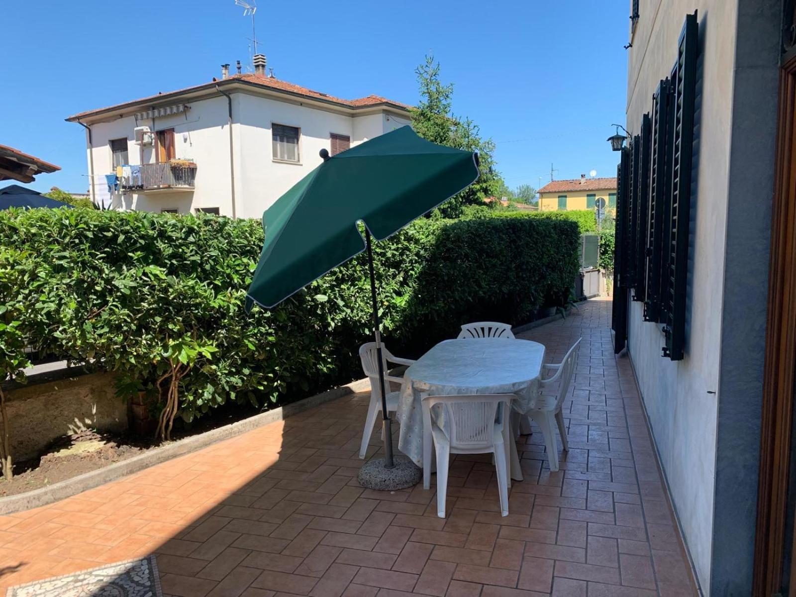 Apartmán Violet - La Casa Del Pucci Lucca Exteriér fotografie